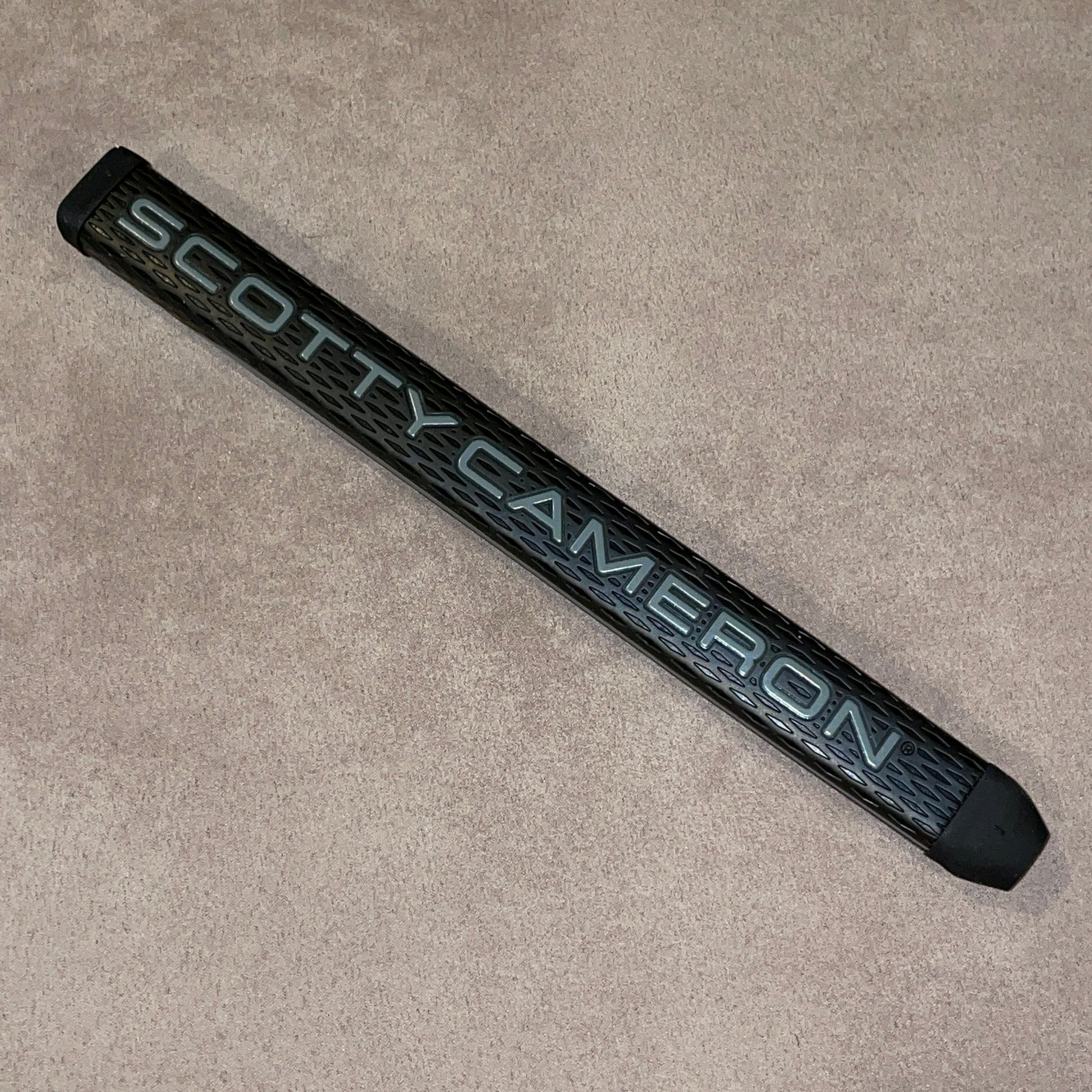 Circle T Medium Paddle Grip: Black