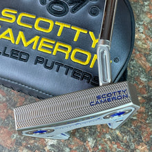 Load image into Gallery viewer, 2024 Phantom 7.5 Putter, Silver Sole, Translucent Blue Paint, 34&quot;/360g with Headcover