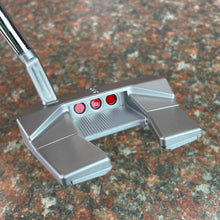 Load image into Gallery viewer, 2024 Phantom 5.5 Putter, Silver Sole, Translucent Red &amp; Smoke Paint, 34&quot;/360g with Headcover