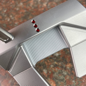 2024 Phantom 5.5 Putter, Silver Sole, Translucent Red & Smoke Paint, 34"/360g with Headcover