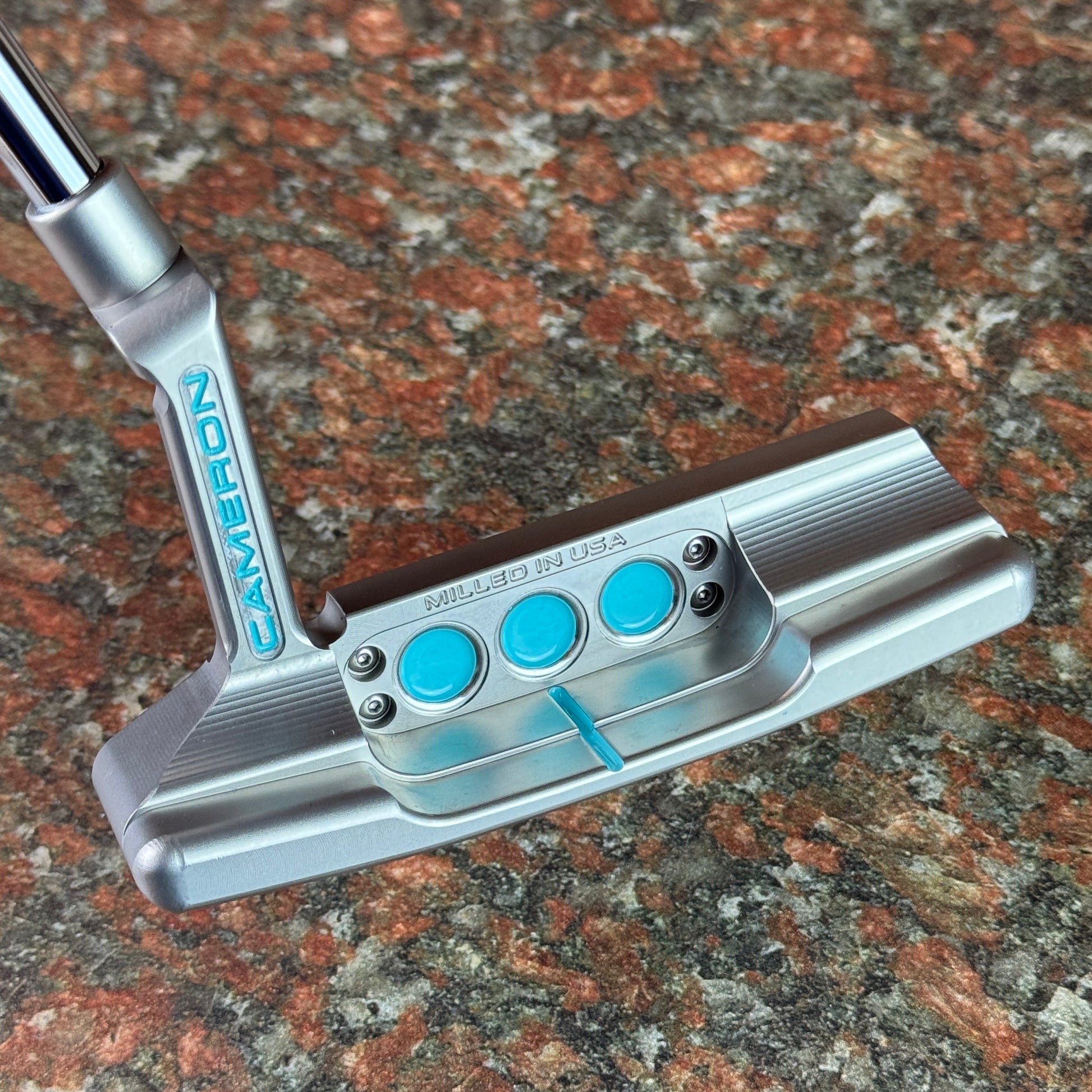 Studio Style Newport 2, Tiffany Blue & Black Paint, 34"/354g