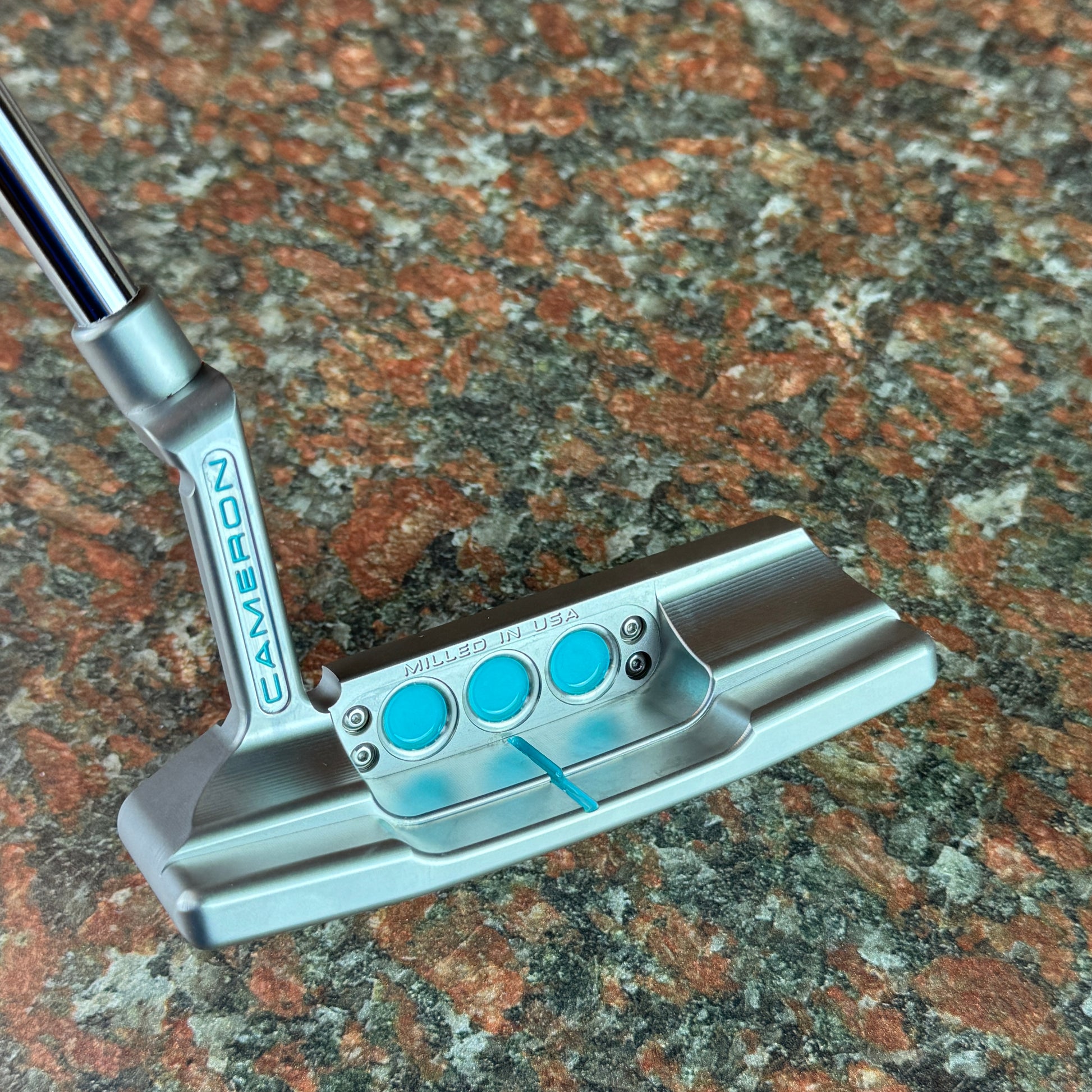 Studio Style Newport 2 Plus, Tiffany Blue & Black Paint, 34"/354g