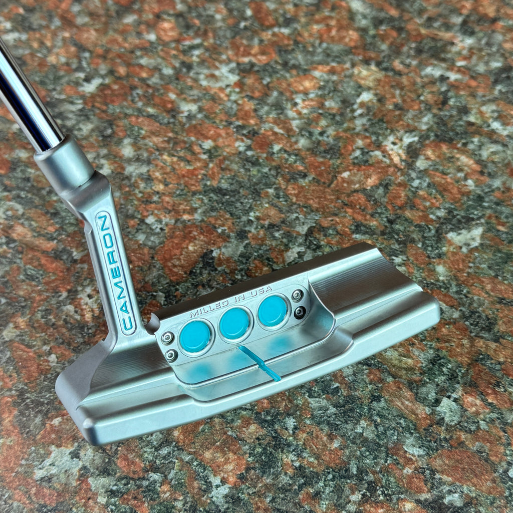 Studio Style Newport 2 Plus, Tiffany Blue & Black Paint, 34"/354g