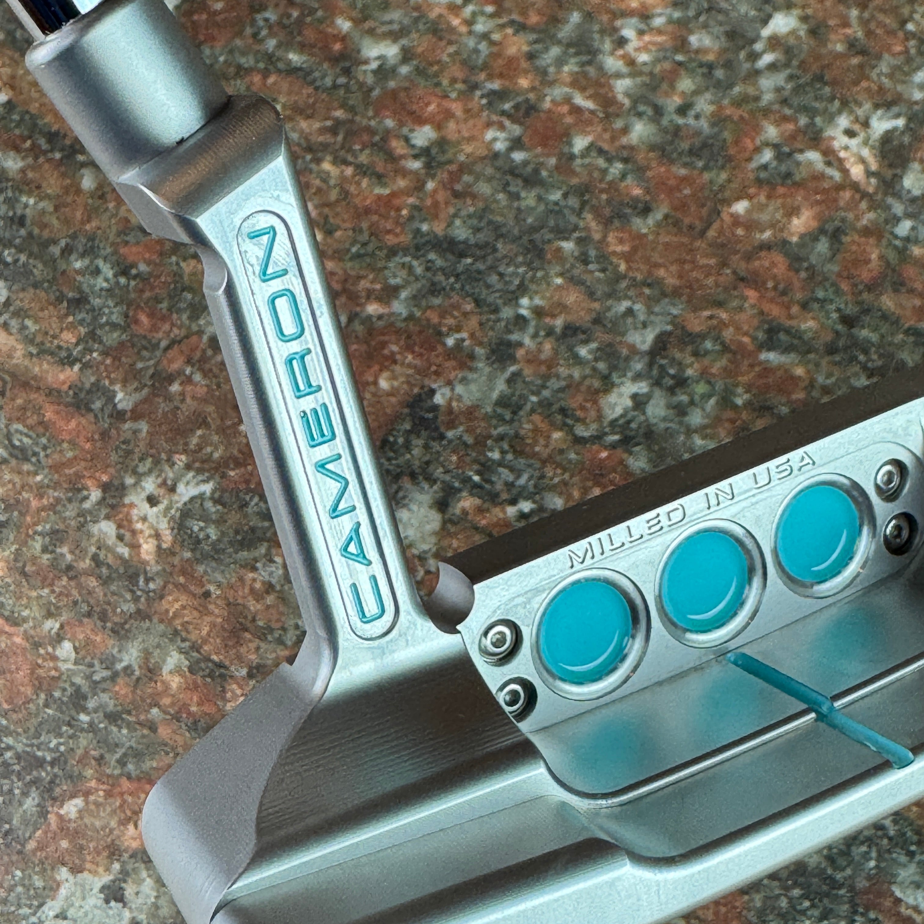 Studio Style Newport 2, Tiffany Blue & Black Paint, 34