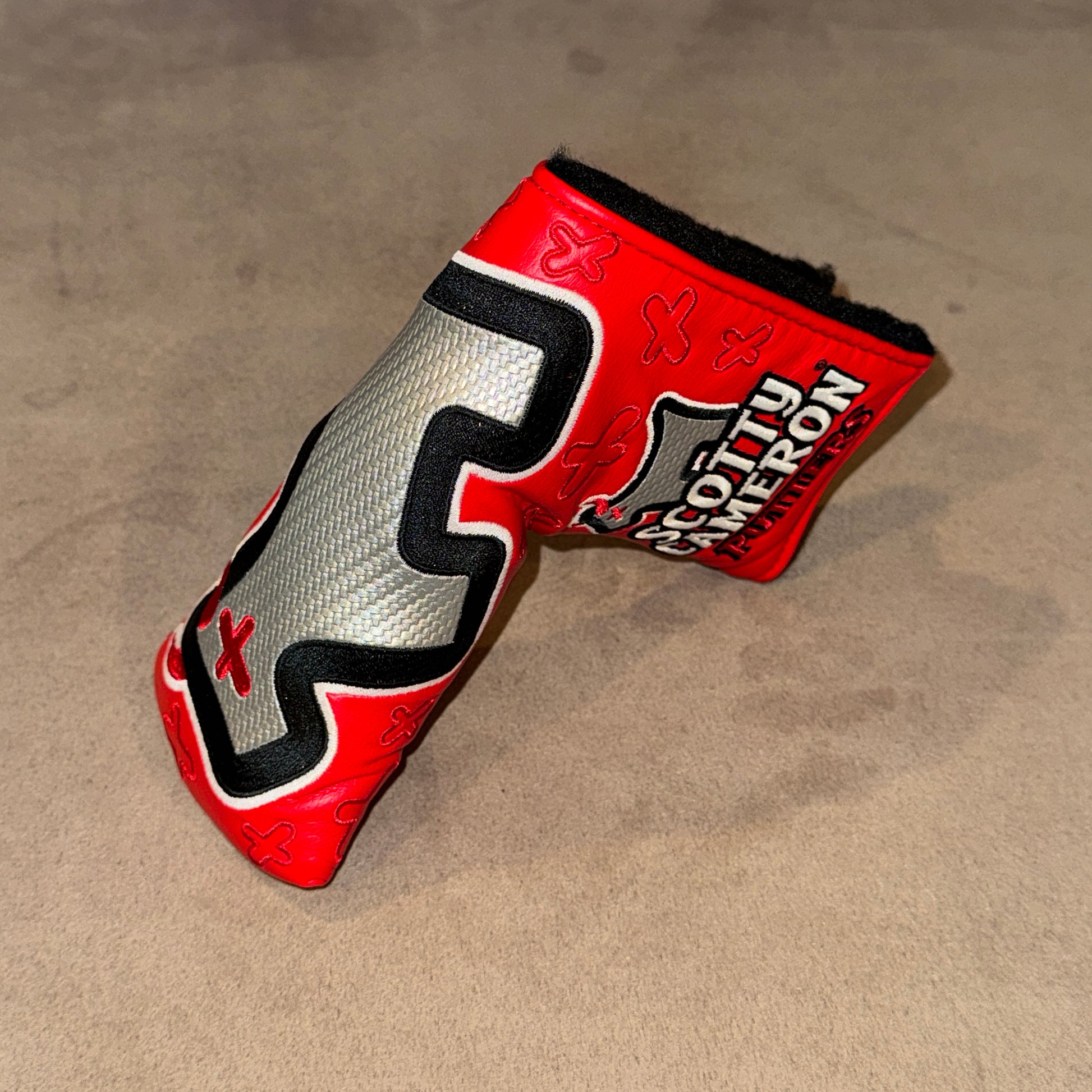 Scotty Cameron Custom Shop Red JYD Blade Headcover