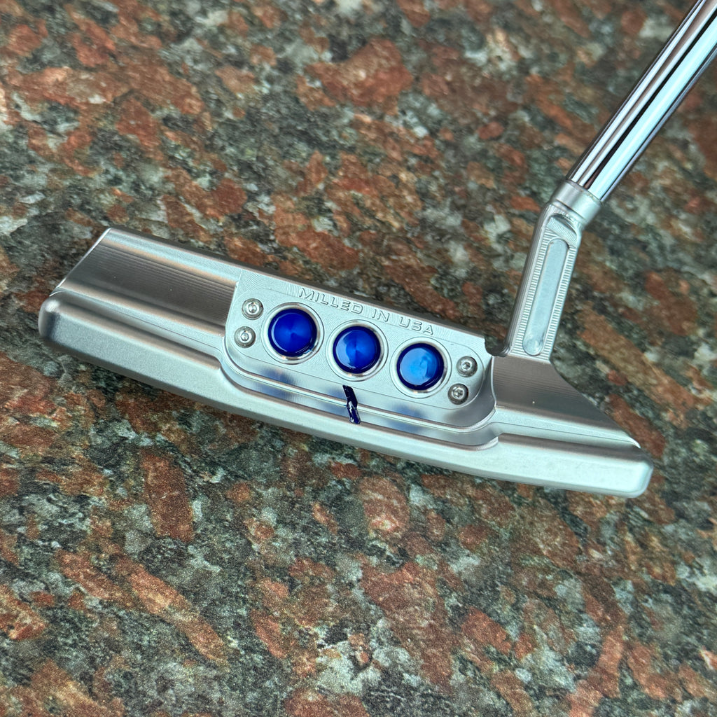 Lefty Studio Style Newport 2.5 Plus, Translucent Blue & Black Paint, 34"/360g