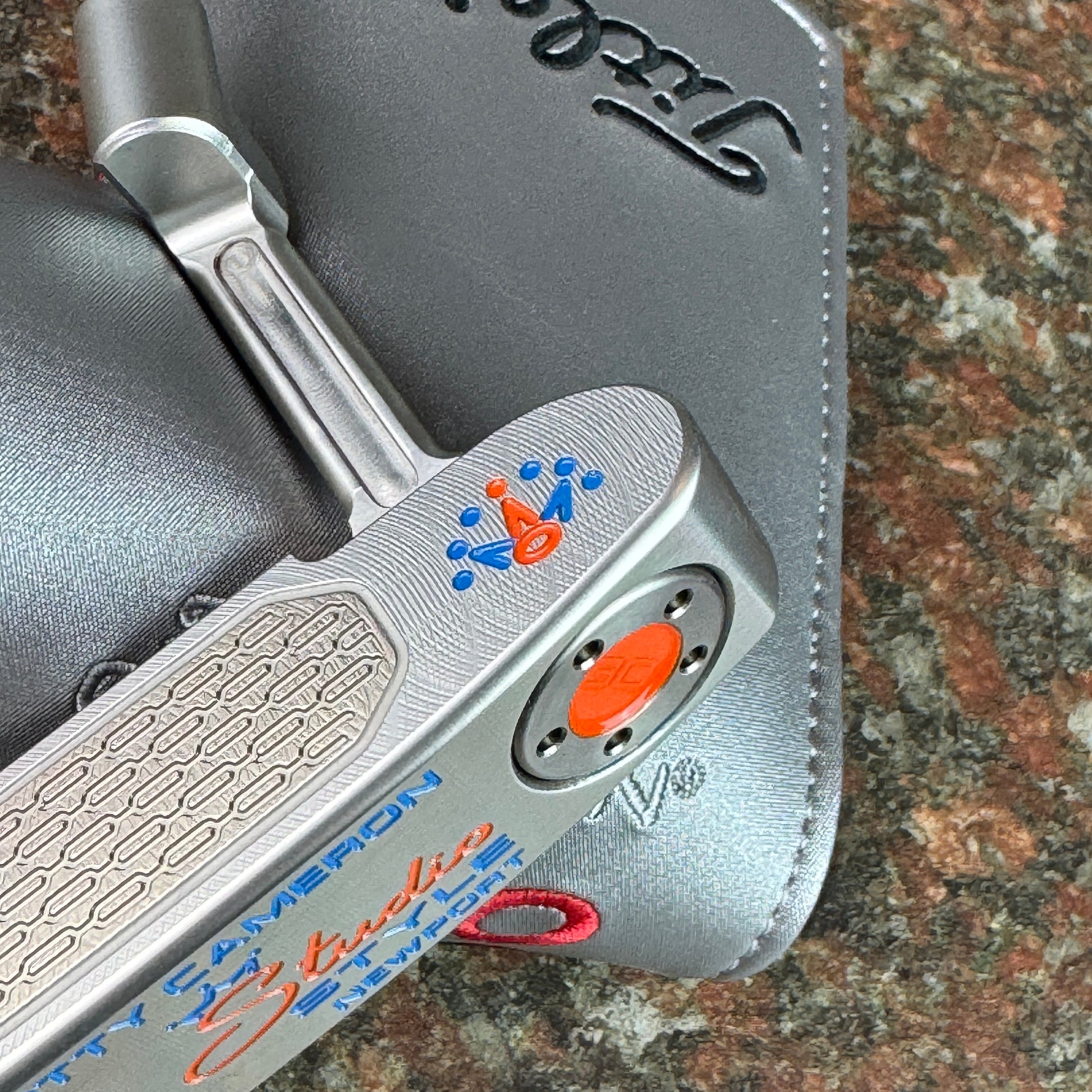 Studio Style Newport, Gulf Livery (Blue & Orange) Paint, 34"/354g