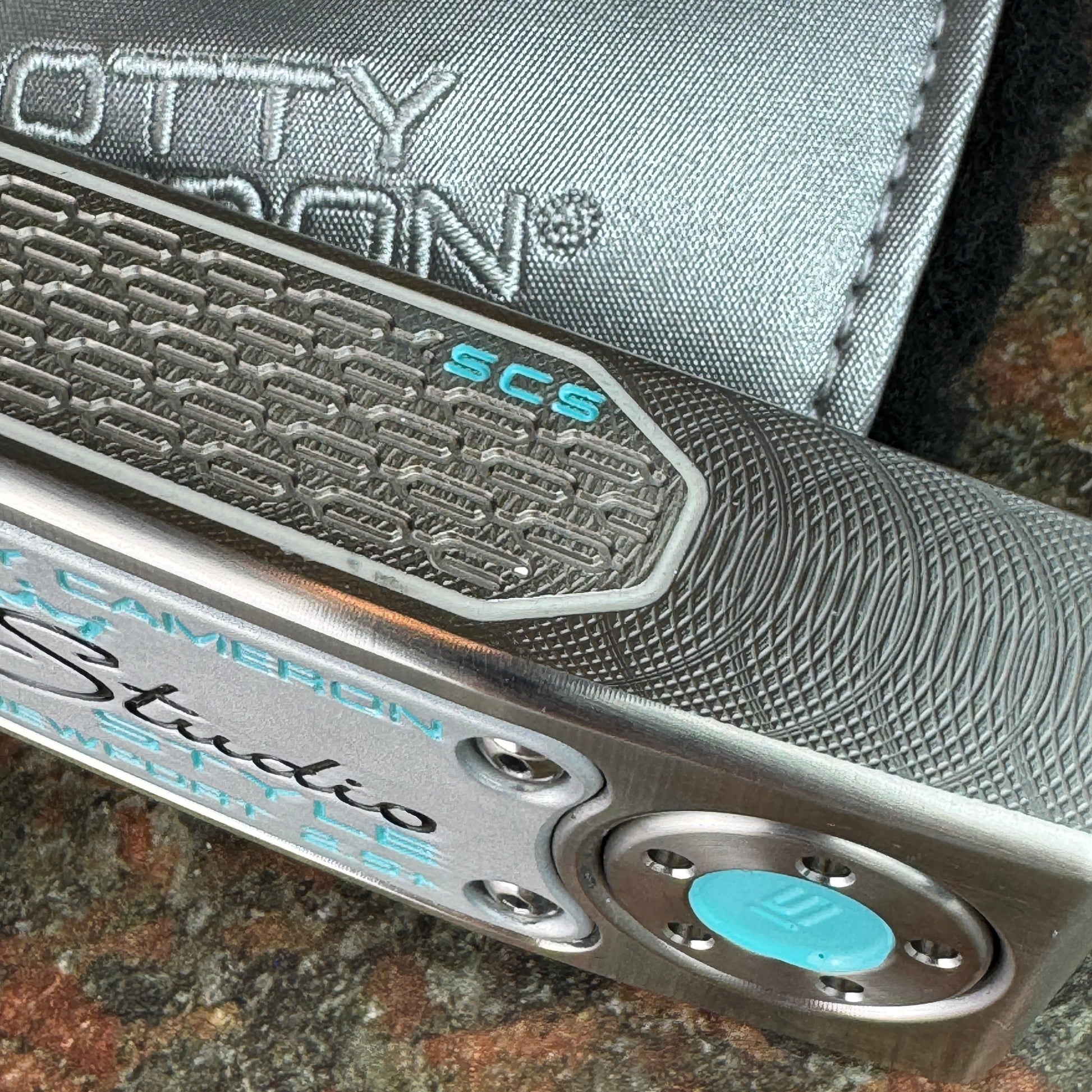 Lefty Studio Style Newport 2.5 Plus, Tiffany Blue & Black Paint, 34"/360g