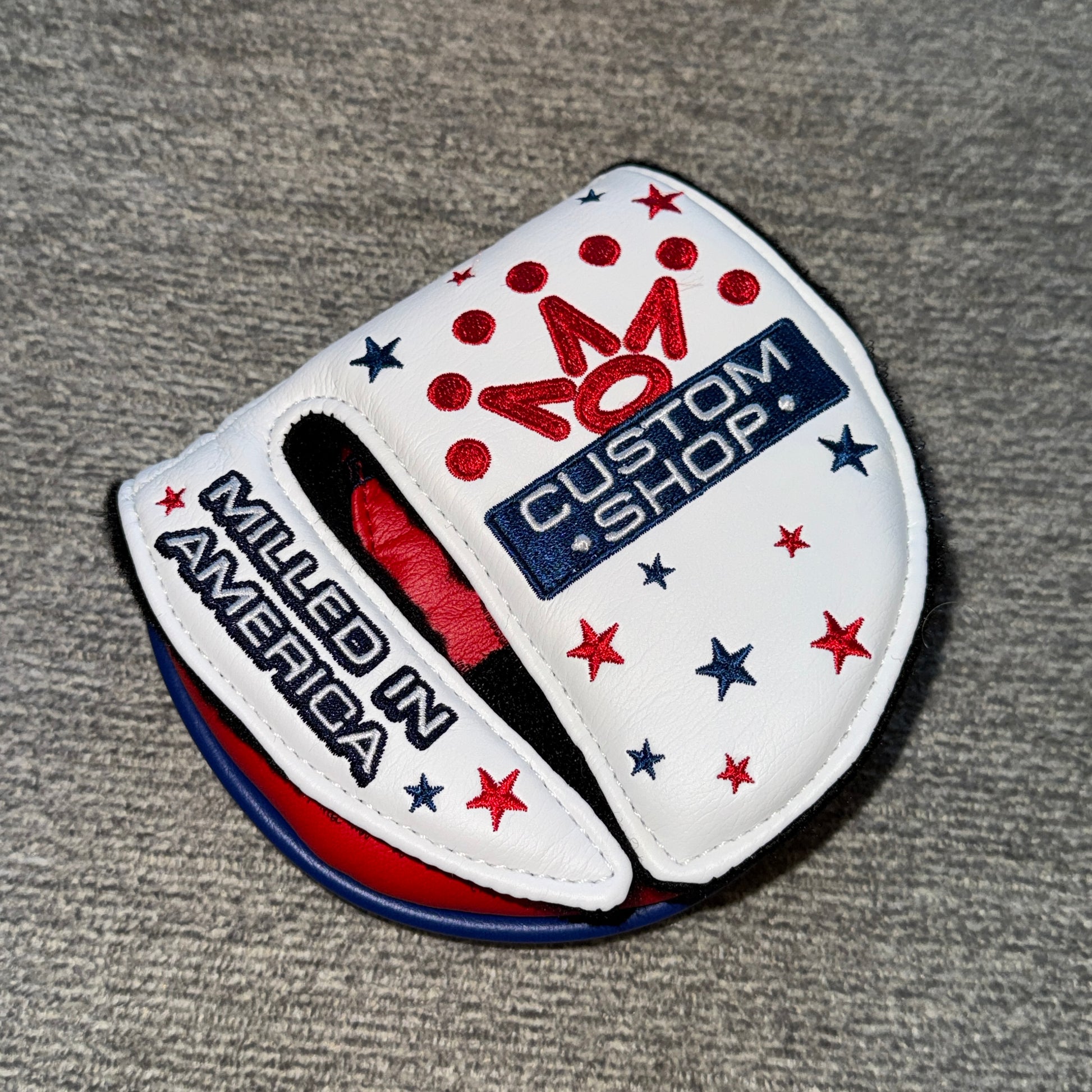 Custom Shop Dancing Junk Yard Dog USA Mid-Round Putter Headcover