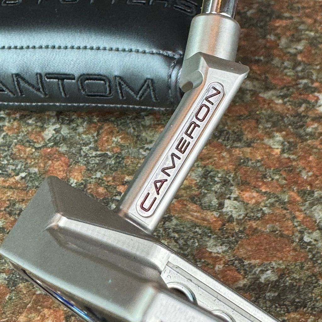 2025 Phantom 5.2 Putter, Red, White & Blue Paint, 34"/360g with Headcover