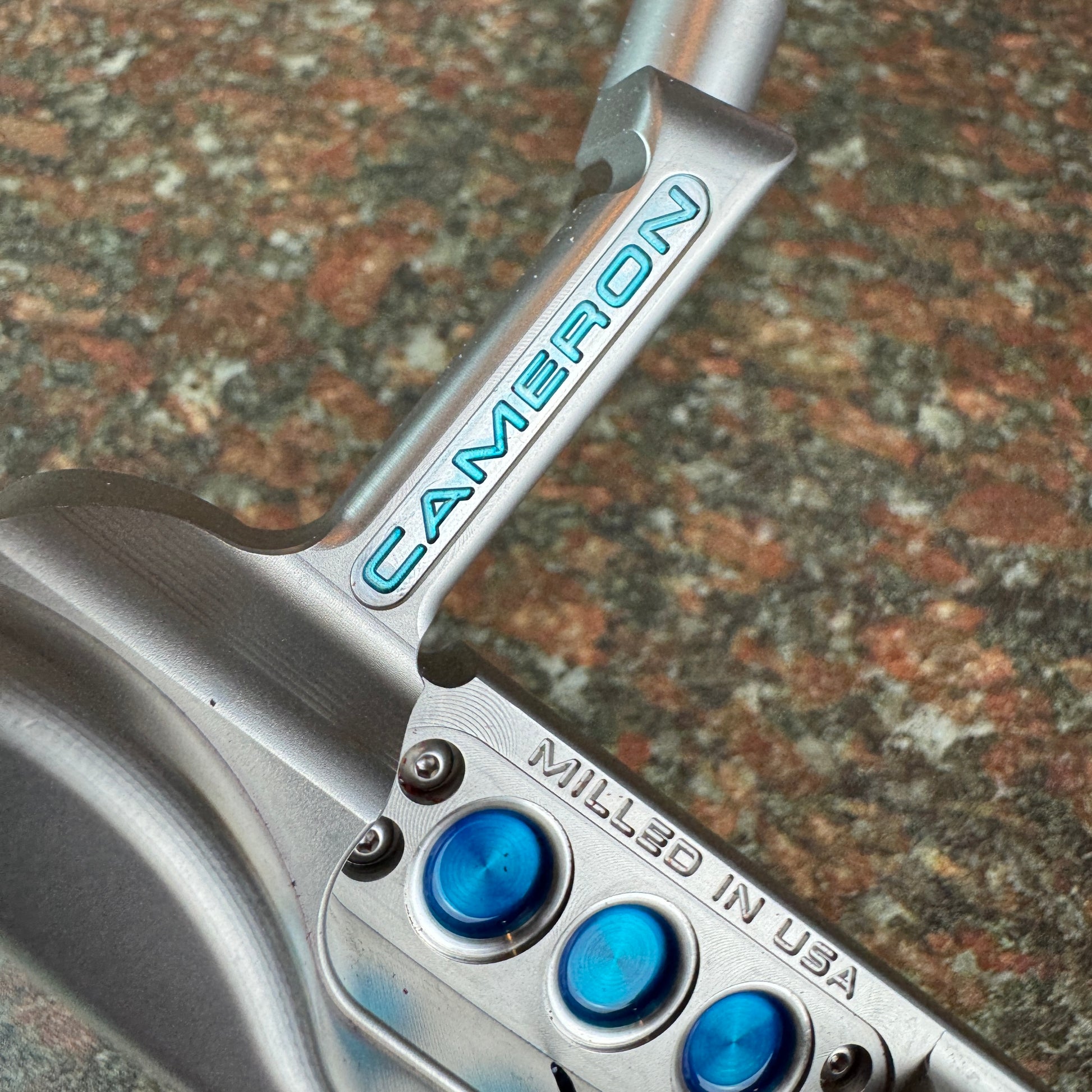 Studio Style Newport, Sea Glass Blue Paint, 34"/354g