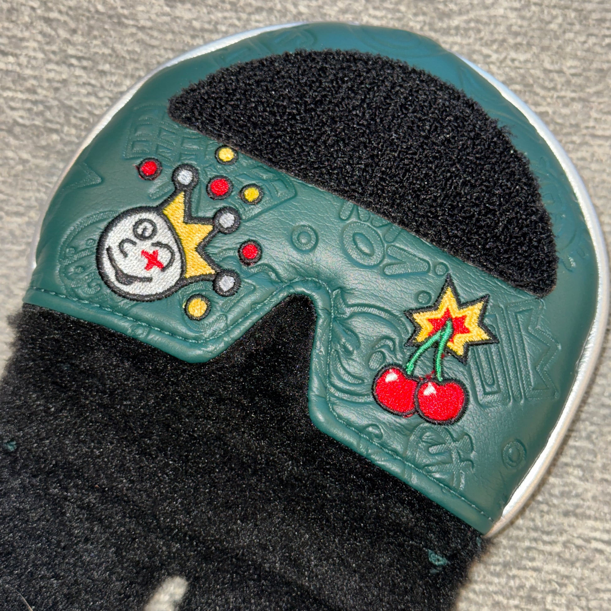 Custom Shop Jackpot Johnny Mid-Round Straight Shaft Putter Headcover