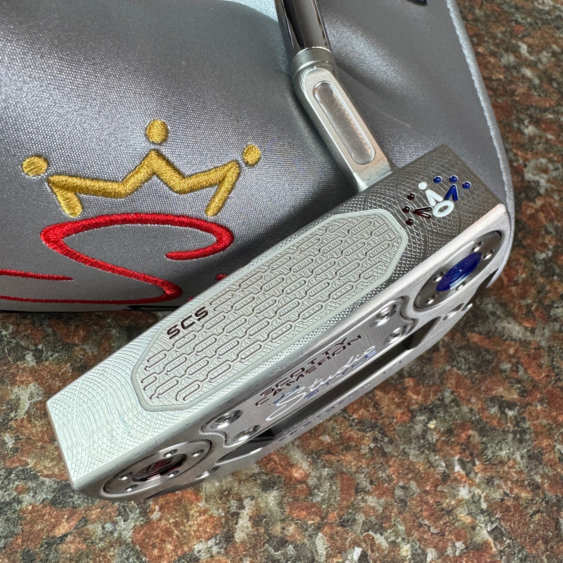 Scotty Cameron 2025 Studio Style Fastback 1.5 Custom USA Paint 34"/360g