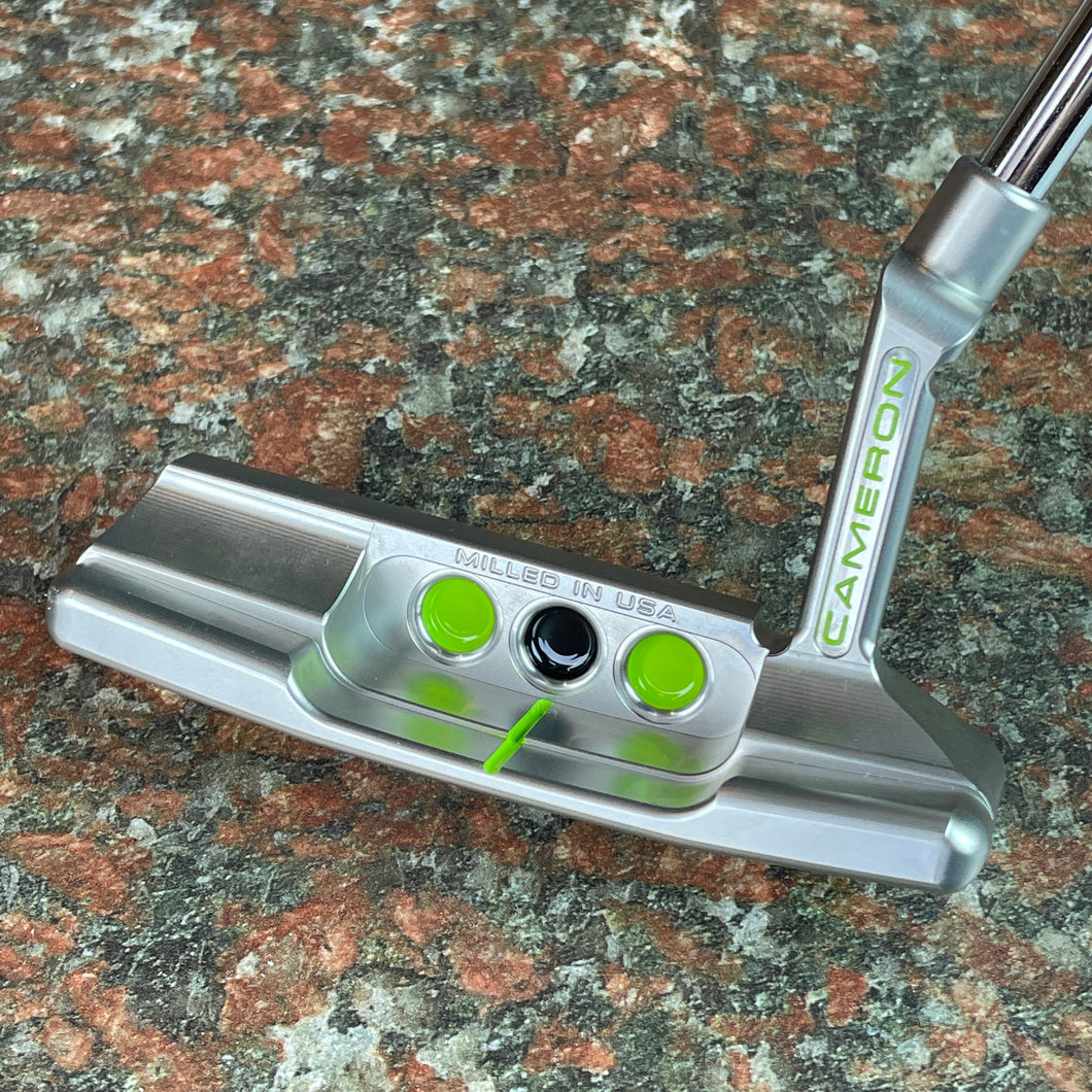 Lefty Super Select Newport 2, Lime Green & Black Paint, 34