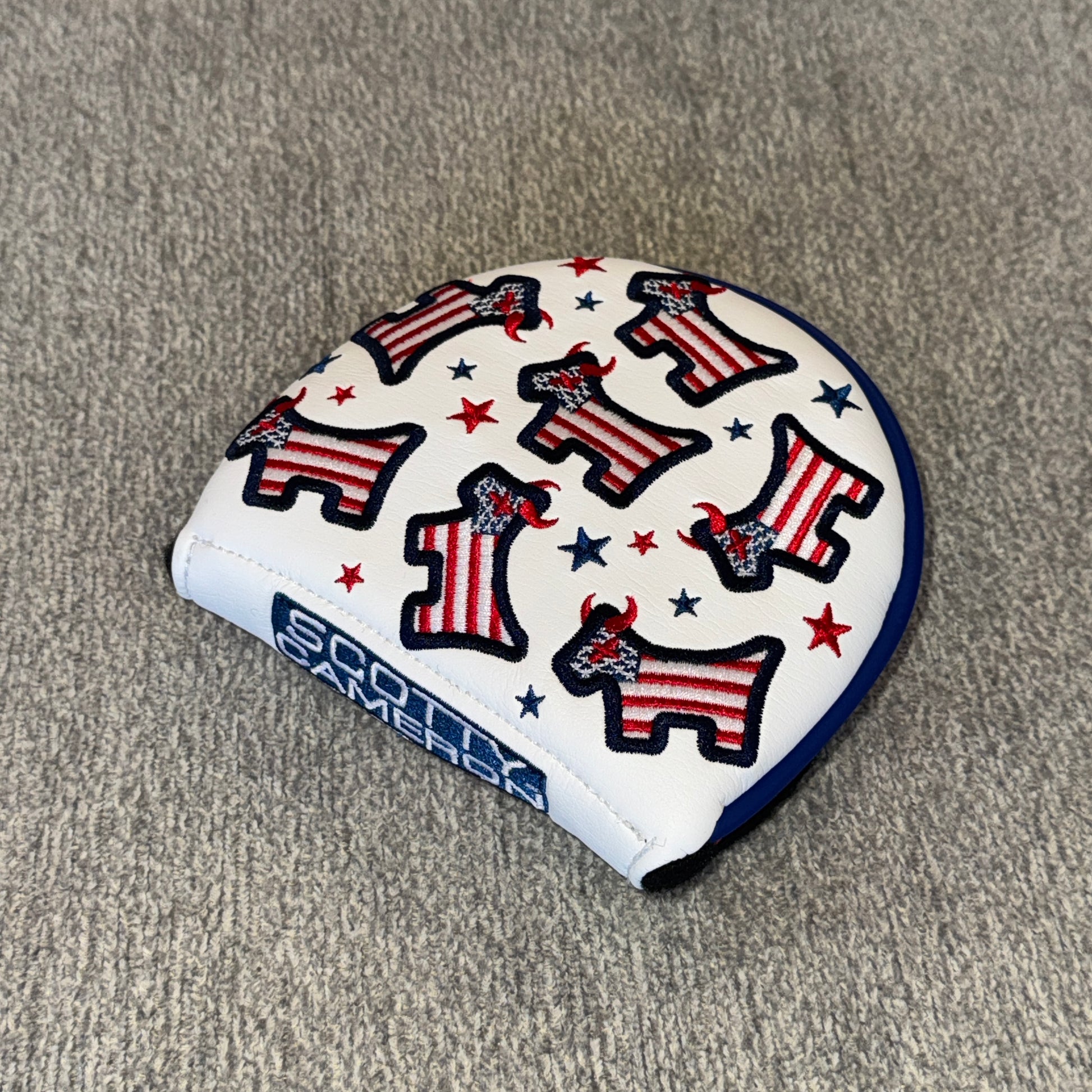 Custom Shop Dancing Junk Yard Dog USA Mid-Round Straight Shaft Putter Headcover