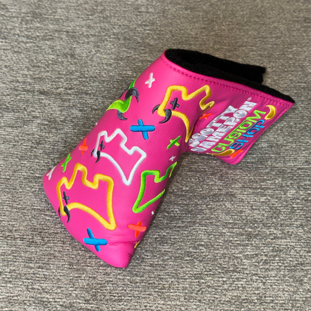 Custom Shop Pink Junk Yard Dog USA Mid-Mallet Putter Headcover