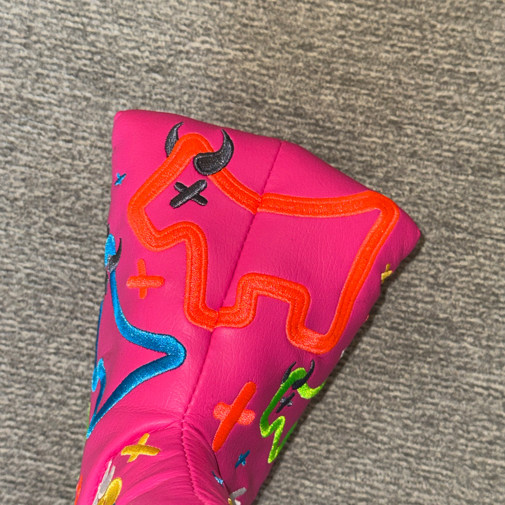 Custom Shop Pink Junk Yard Dog USA Mid-Mallet Putter Headcover