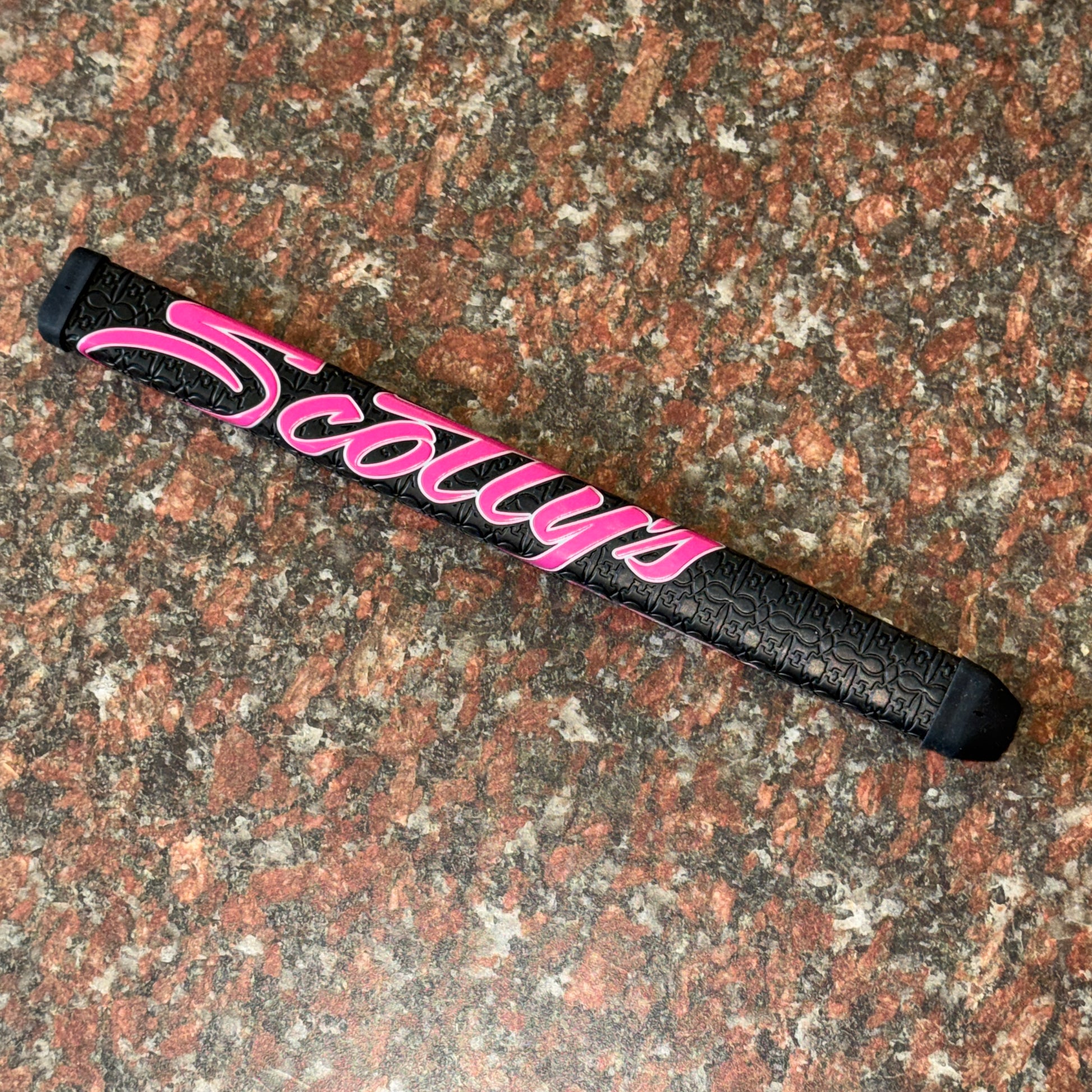 Custom Shop Black & Pink Medium Paddle Putter Grip