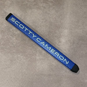 Circle T Medium Paddle Grip: Blue