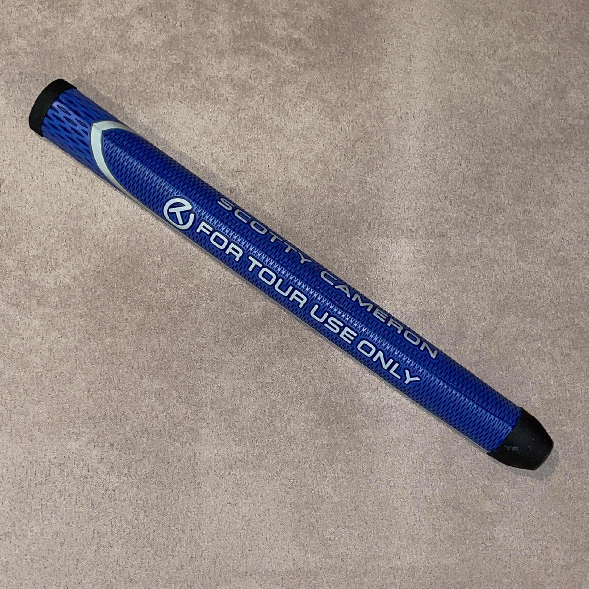 Circle T Medium Paddle Grip: Blue